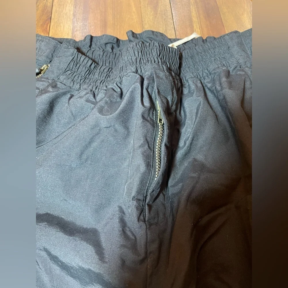 The north face Ultrex by Burlington black full zip snow pants men’s large